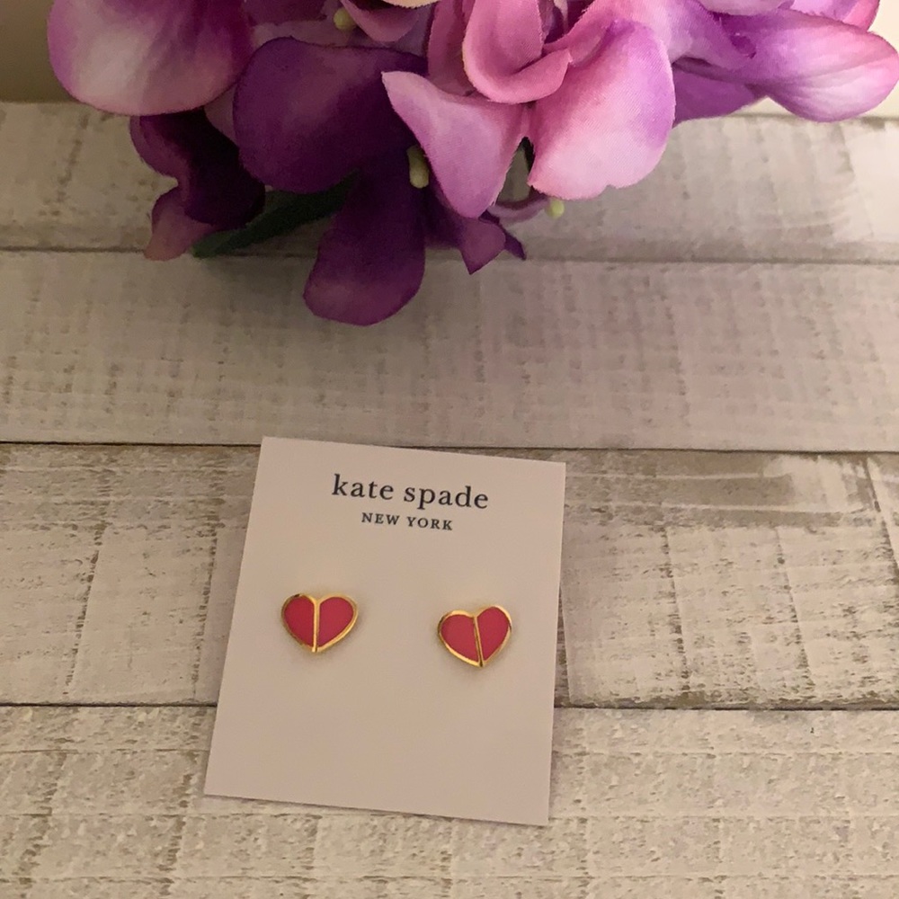 New kate spade heritage spade earrings